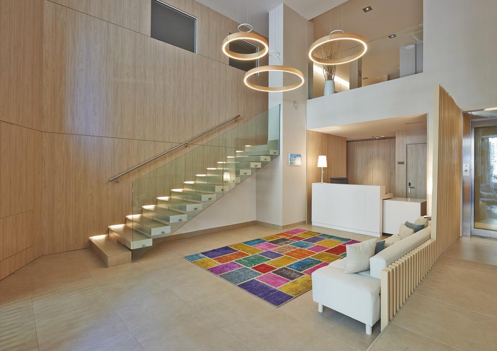 Hotel Omnium Барселона Екстериор снимка